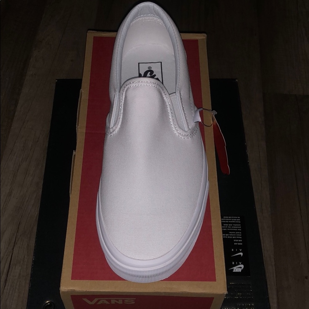 Vans  Women's Slip-on(tm) Core Classics - Picture 6 of 8